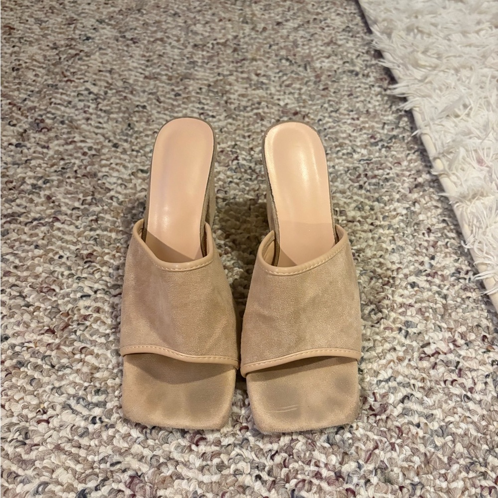 Tan Women's Mules
